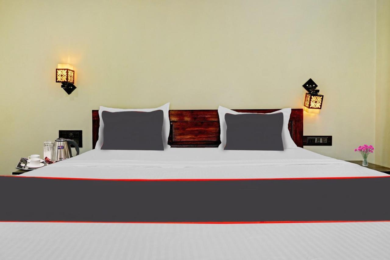 Collection O Shovi Beach View Resort Alībāg Ngoại thất bức ảnh